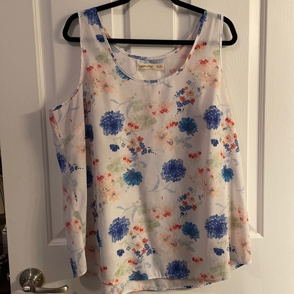 Faded Glory Flowery Top XXL - Picture 1 of 4